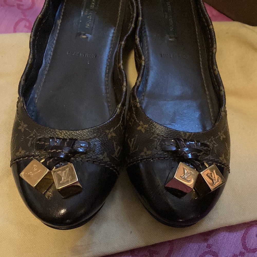 Louis Vuitton Ballerina flats🌹 - Picture 4 of 13